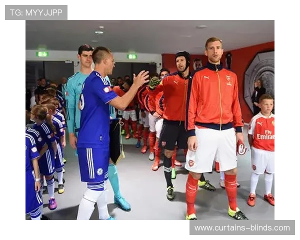 切赫博士多语通晓穆帅善治竞争