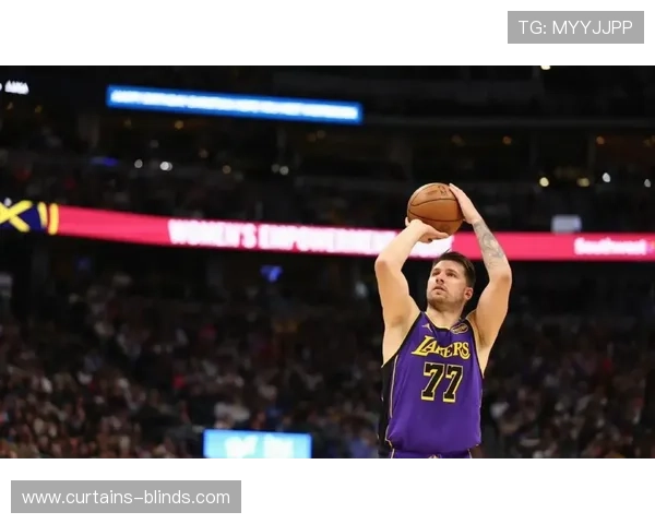 雷迪克:东契奇技犯申诉 罚球多因对手防守 雷迪克:东契奇技犯申诉 罚球多因对手防守